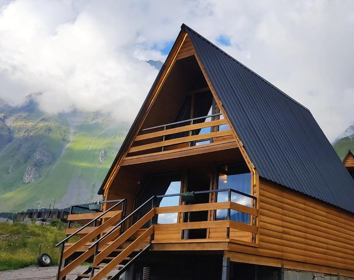 Kazbegi Folk Apartment Ngoại thất bức ảnh