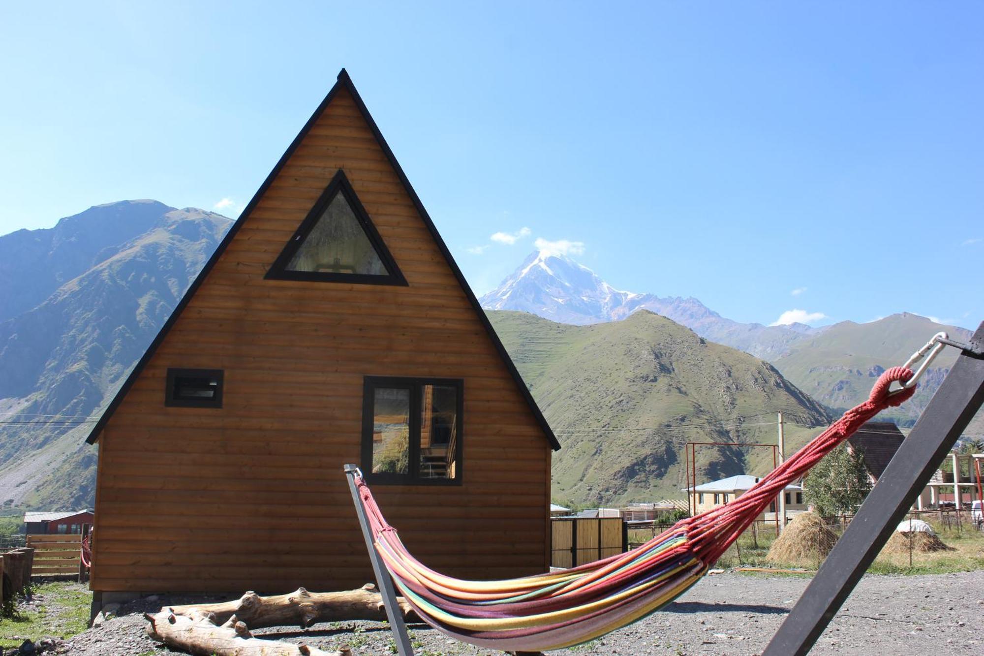 Kazbegi Folk Apartment Ngoại thất bức ảnh